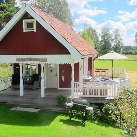 Rensmurs Hattstuga Sala Exterior photo